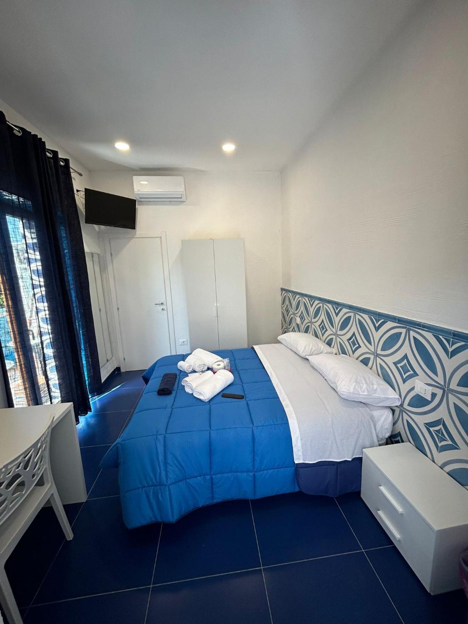 La Divina Bed&Breakfast Battipaglia Eksteriør billede