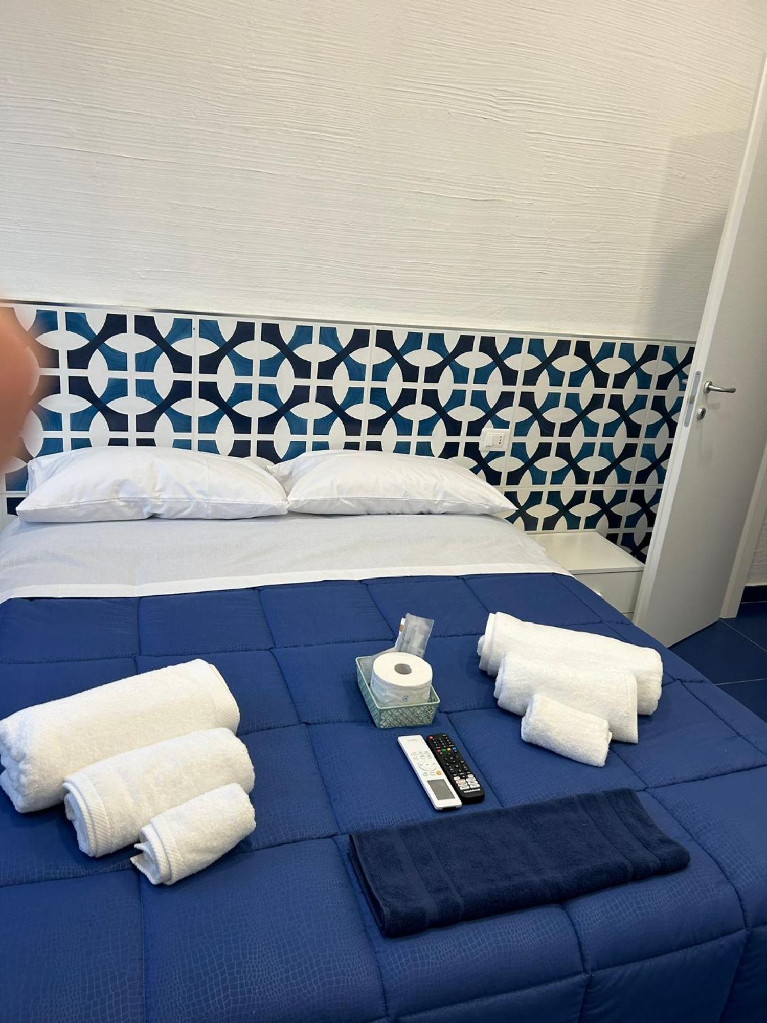 La Divina Bed&Breakfast Battipaglia Eksteriør billede